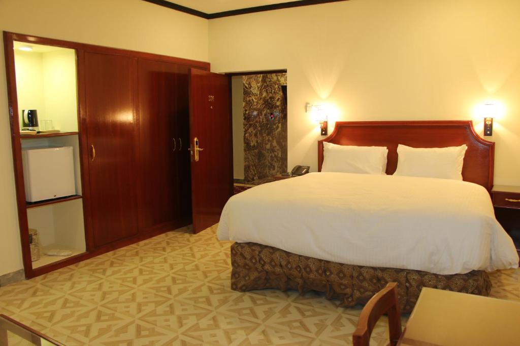 Hotel Indus