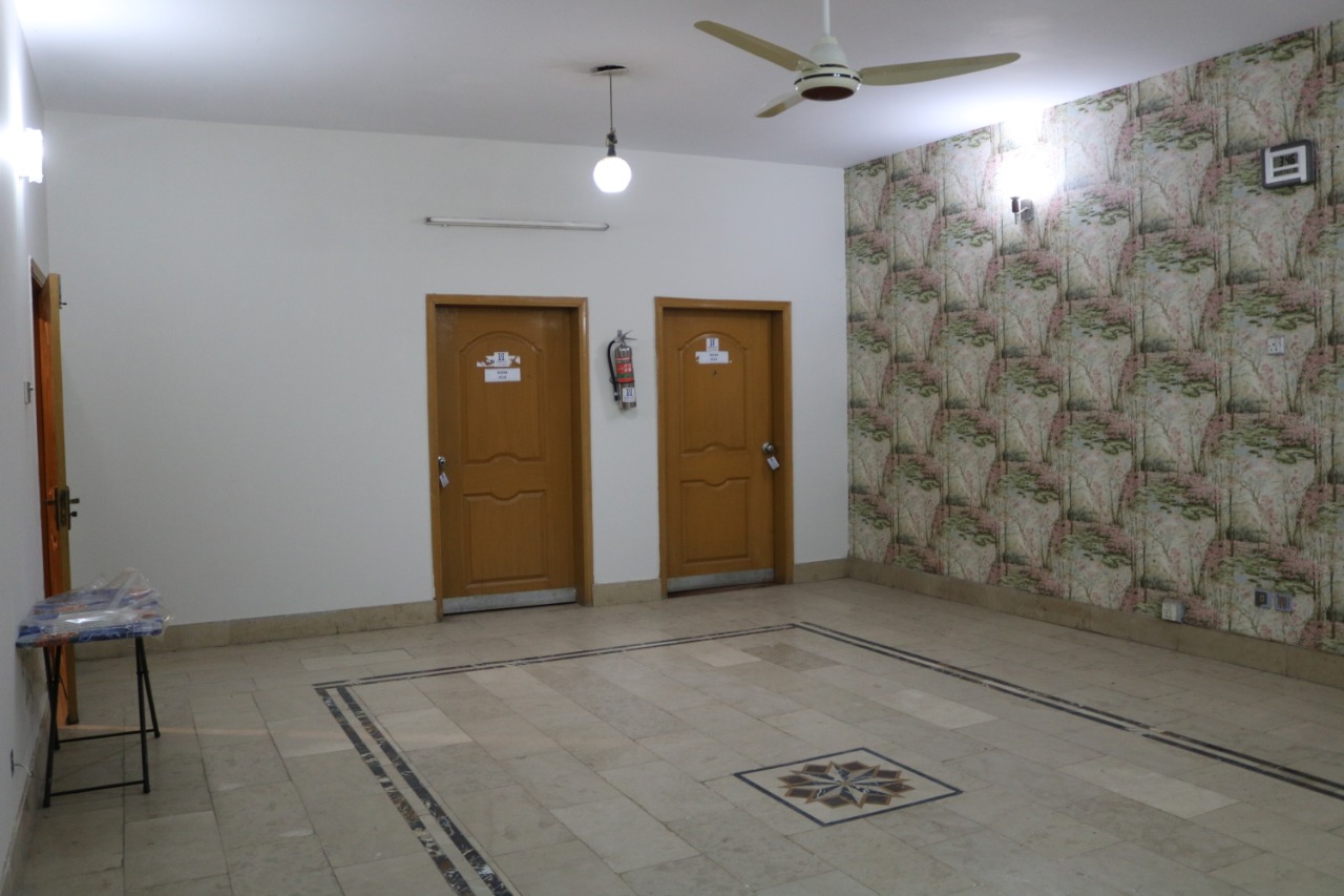 Imperial Inn Hotel