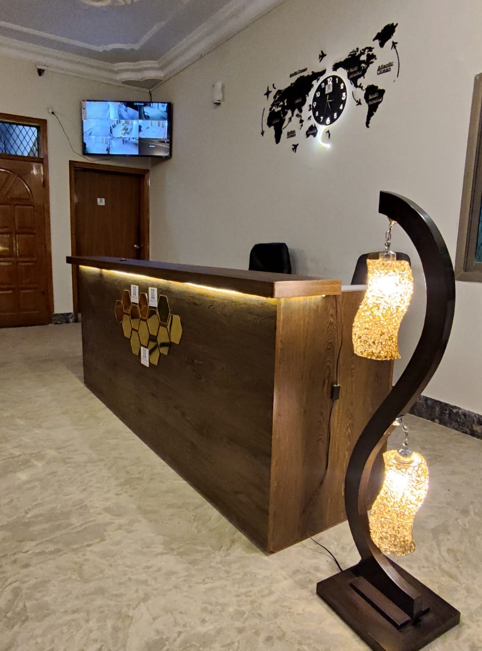 Imperial Inn Hotel