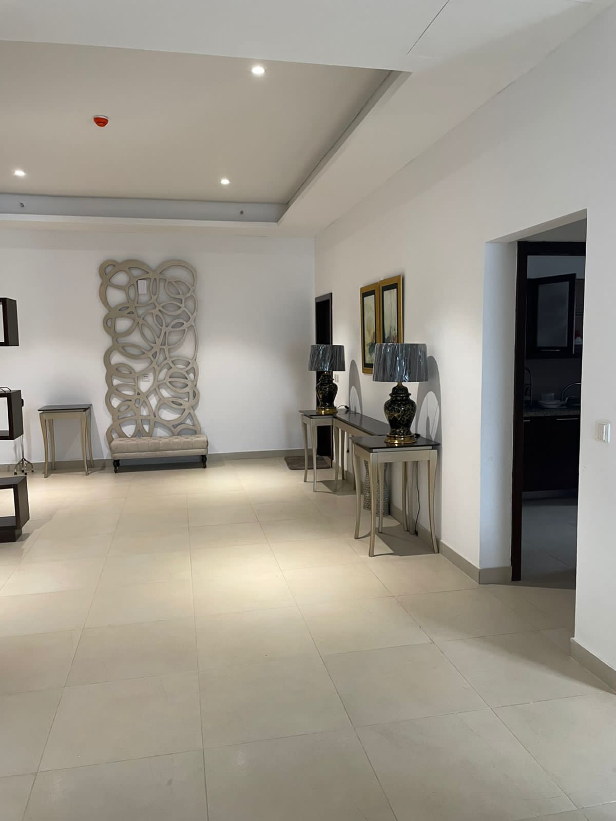 4 Bedroom Private Apartments