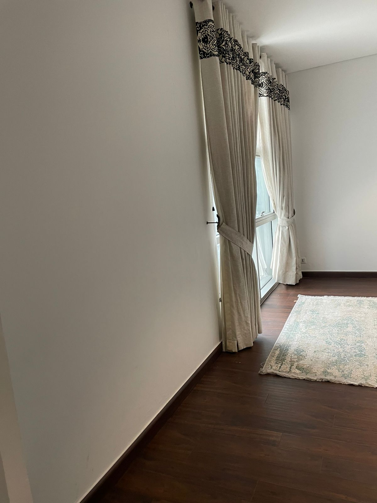 4 Bedroom Private Apartments