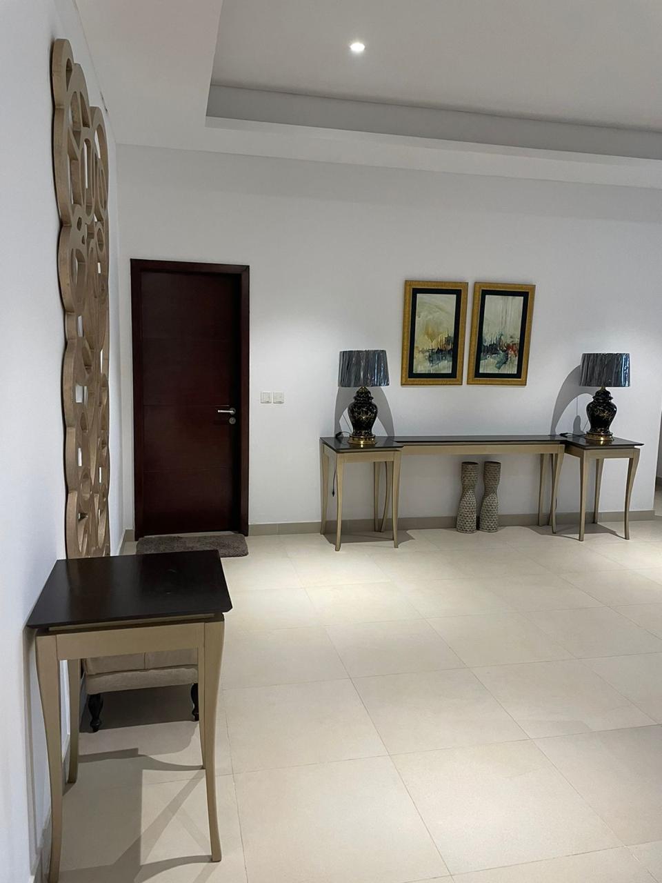 4 Bedroom Private Apartments