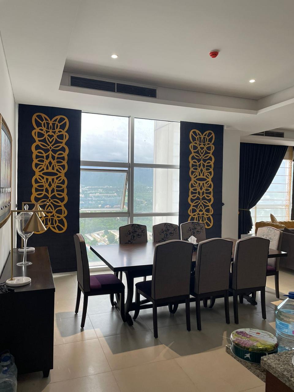 4 Bedroom Private Apartments