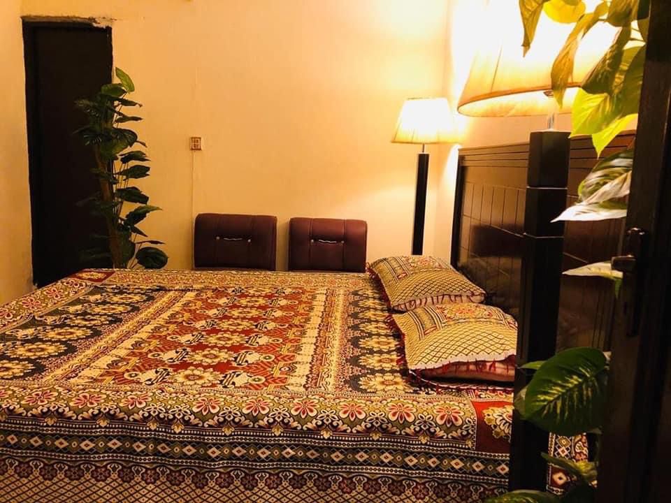 Airport Lodges