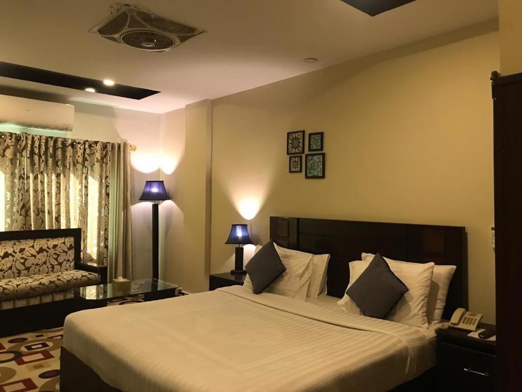 Atlas Hotel Islamabad