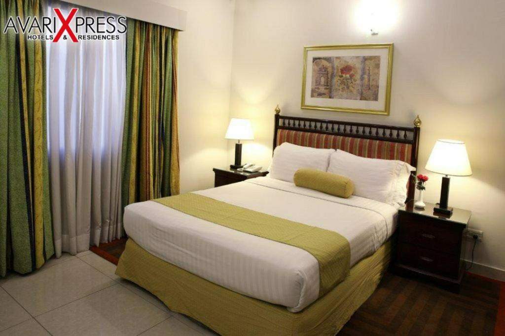Avari Xpress