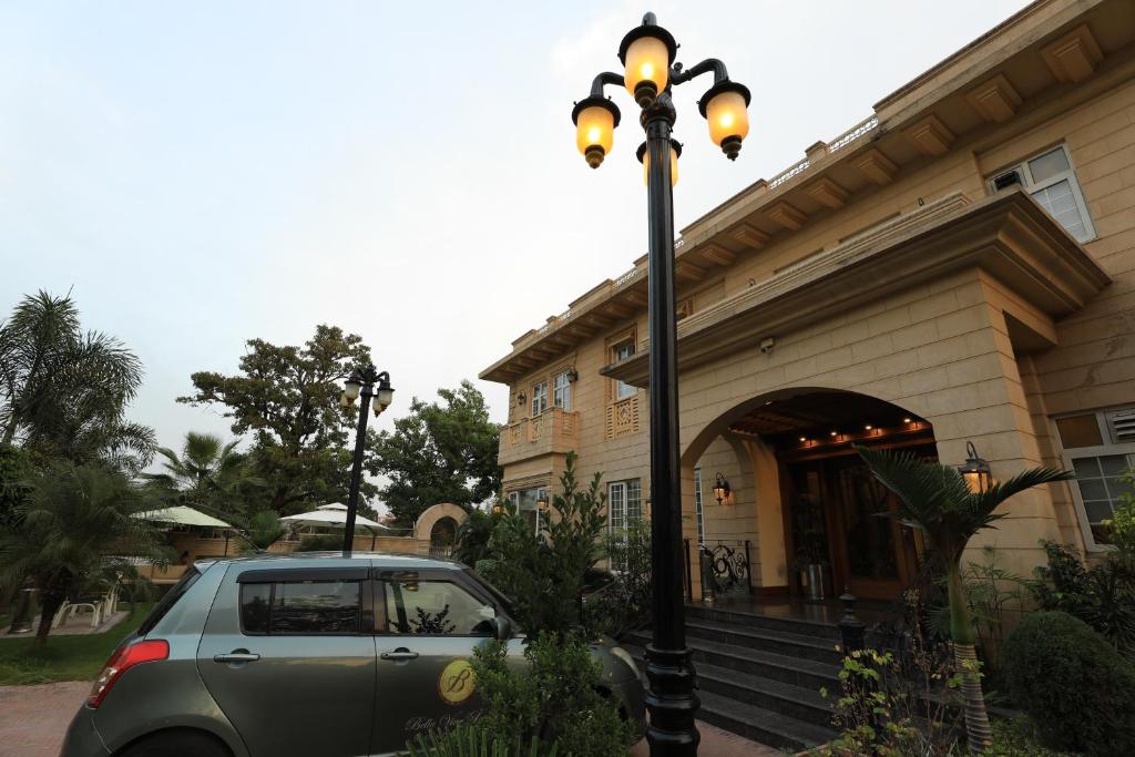 Bella Hotel