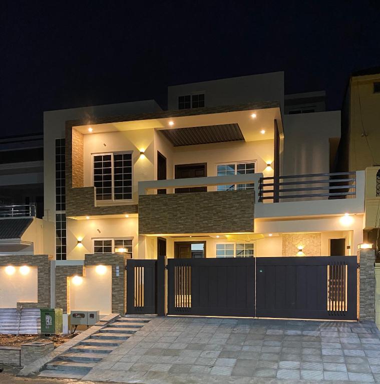 Continental Boutique House