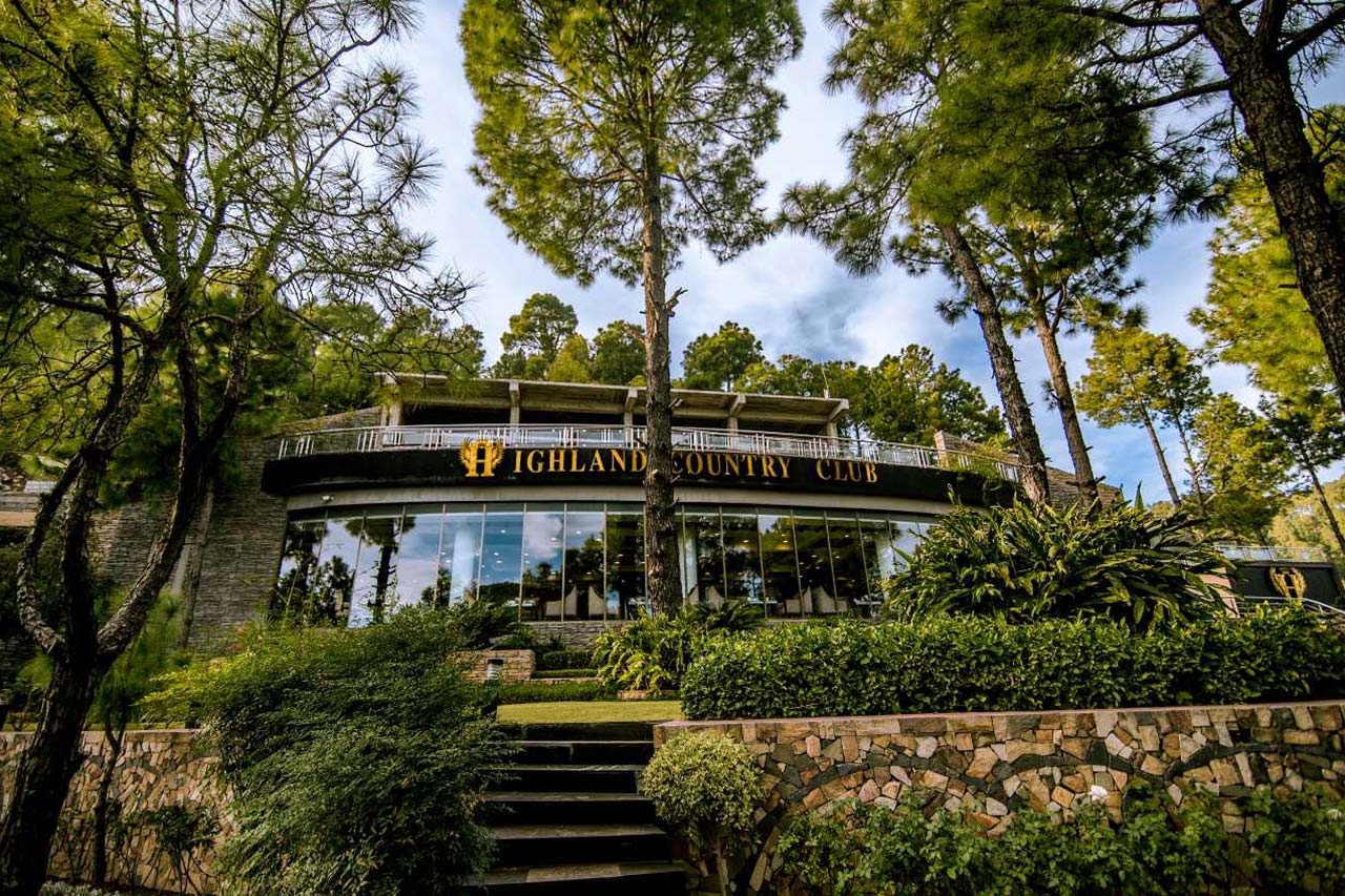 Highland Country Club & Resort