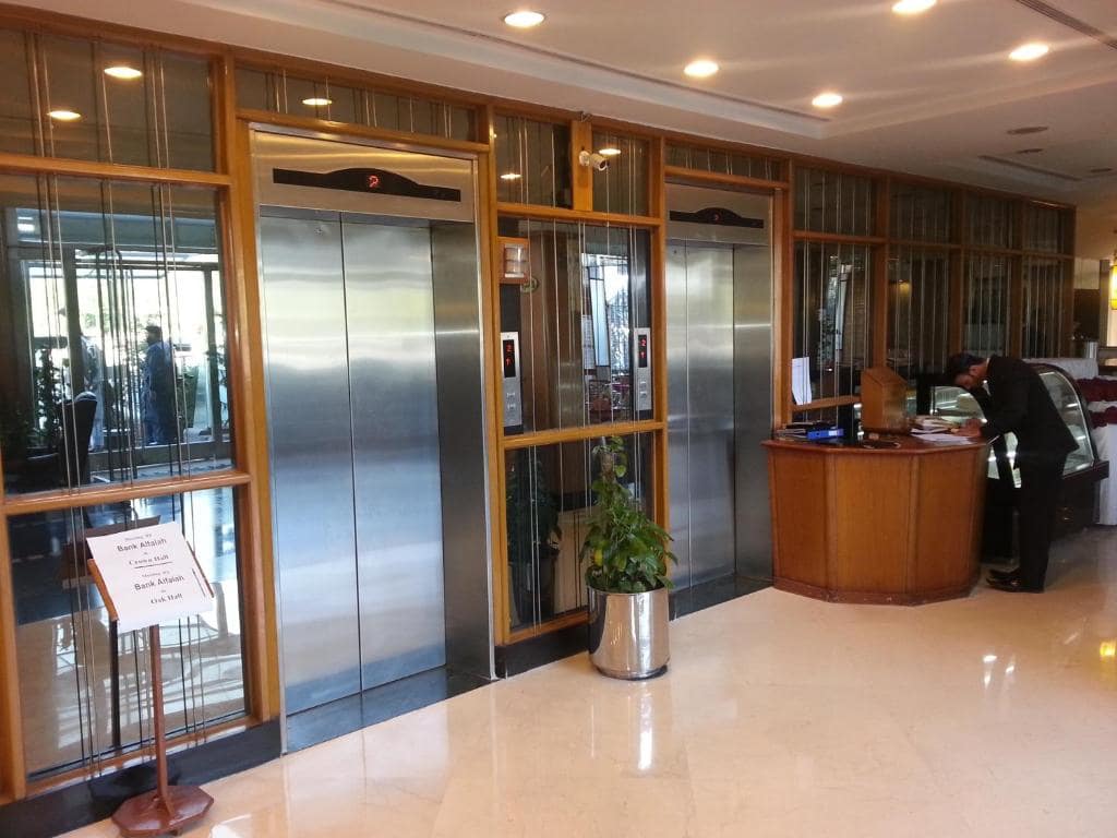 Hotel Crown Plaza