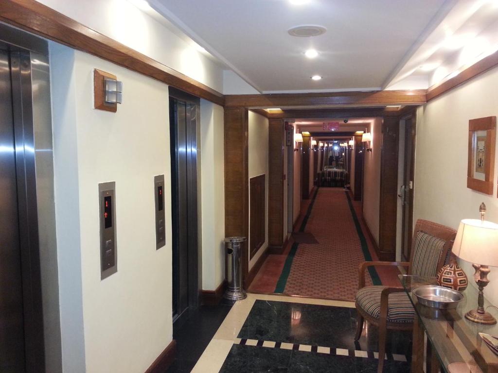 Hotel Crown Plaza