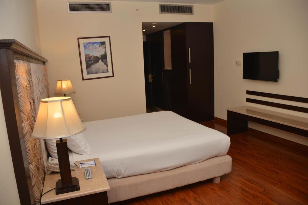 Islamabad Hotel