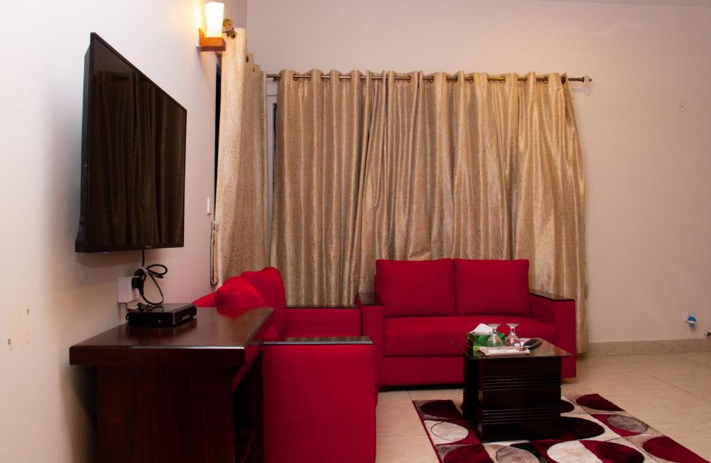 Livin Hub Guest House Islamabad