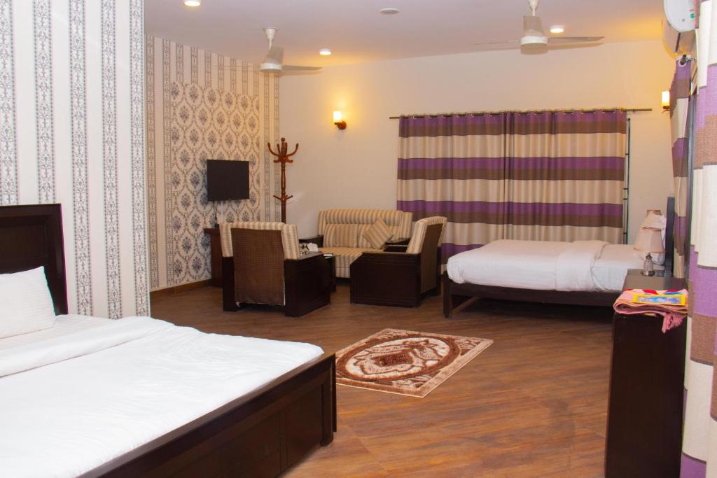Livin Hub Guest House Islamabad