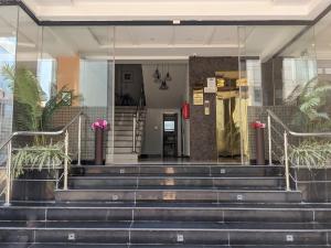 Nuva Hotel