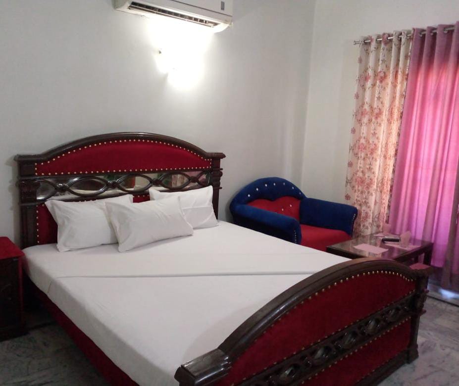 Orion Guest House