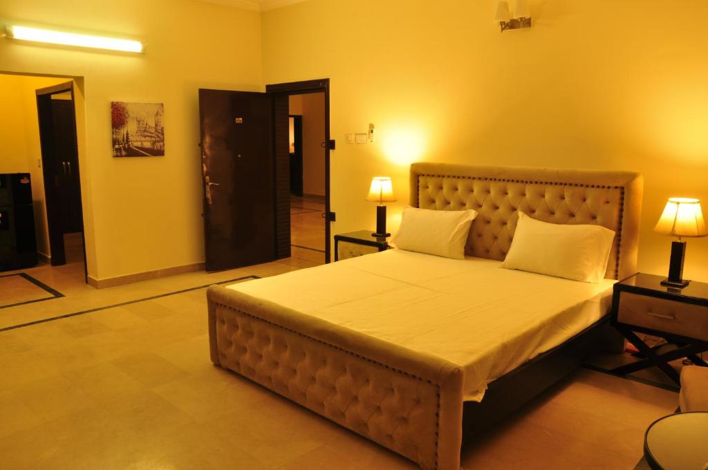 Reina Boutique Hotel G6-3