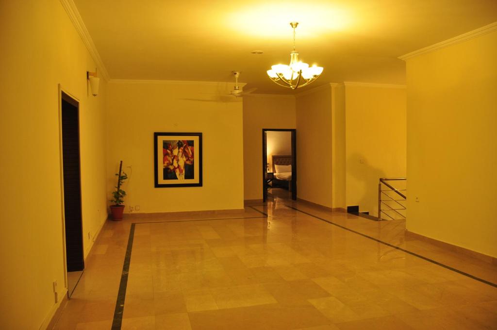 Reina Boutique Hotel G6-3