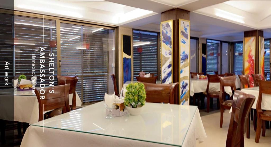 Sheltons Ambassador Hotel