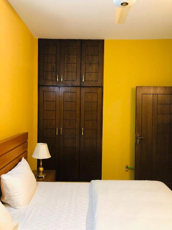 Tourist Inn Apartments