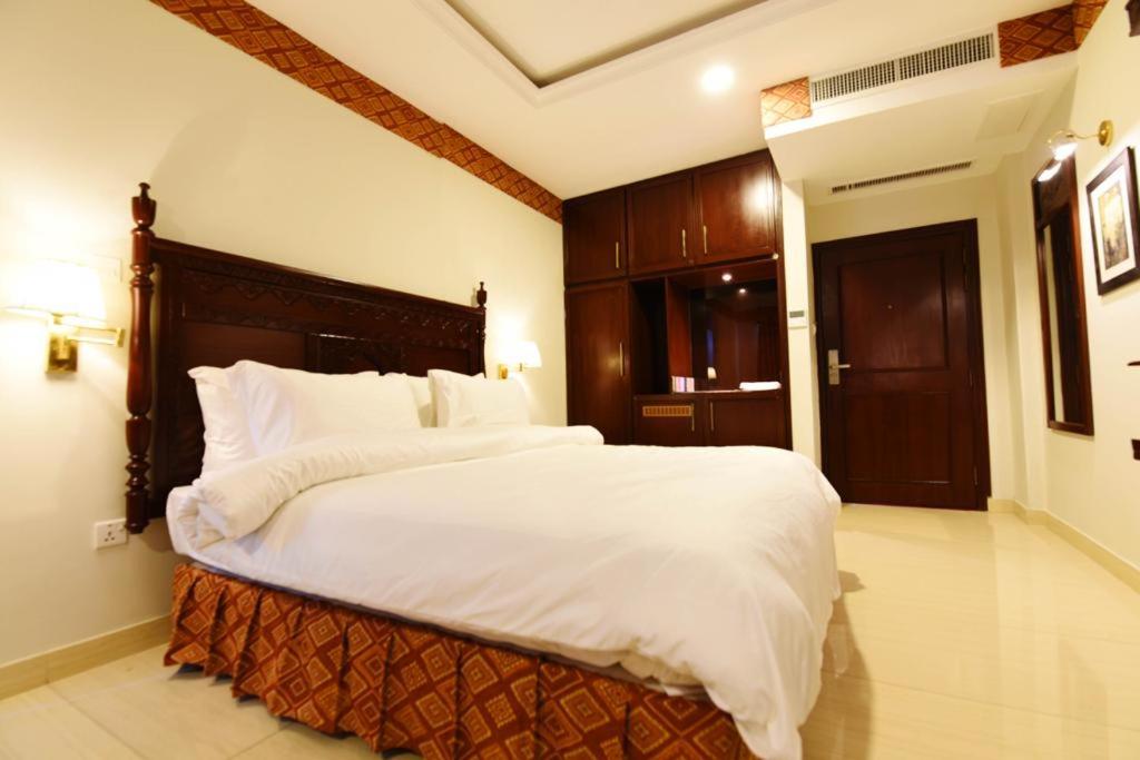 Viridi Hotels