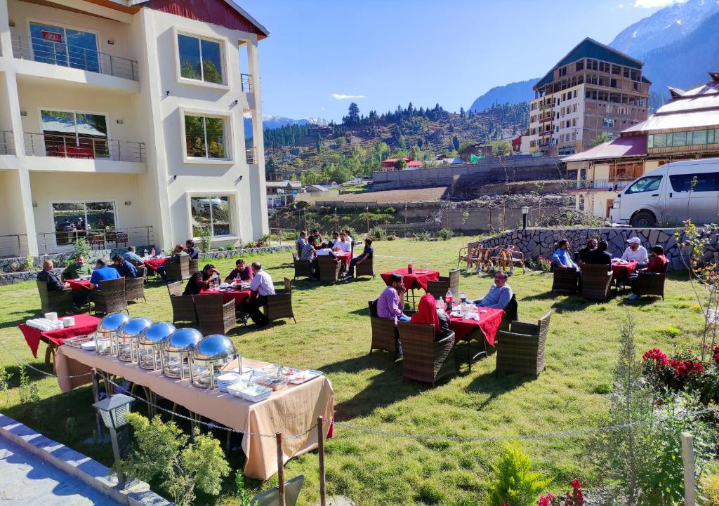 Maria Hotel And Resort Kalam