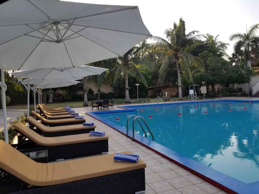 Avari Towers