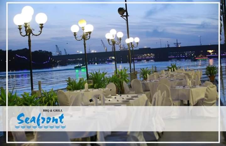 Beach Luxury Hotel