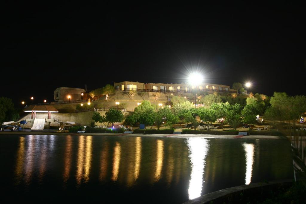 Dreamworld Resort, Hotel And Golf Course