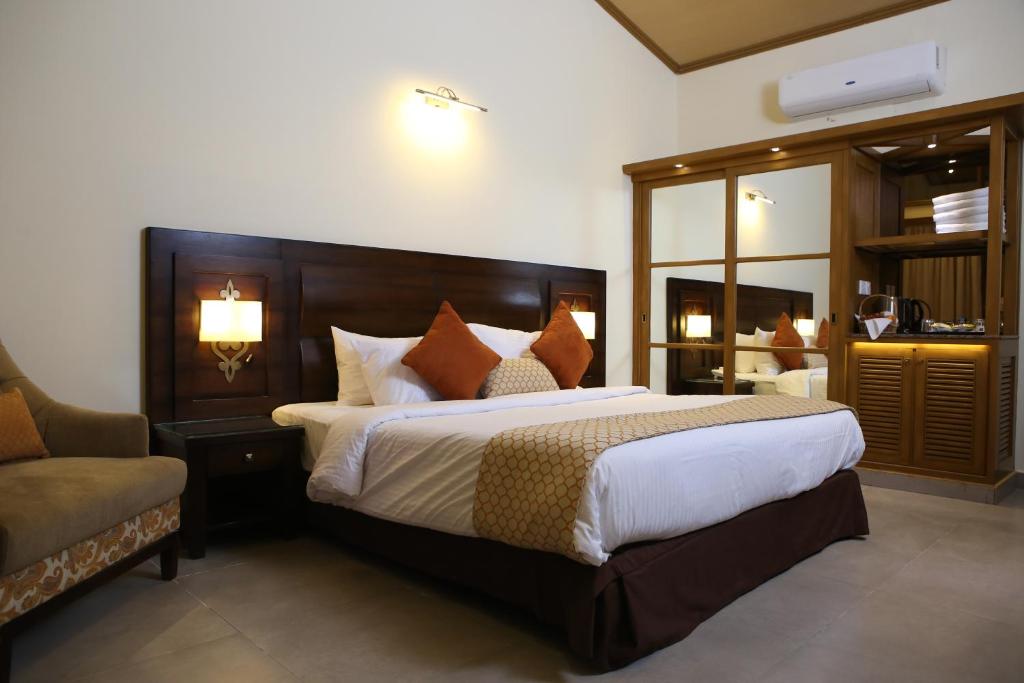 Dreamworld Resort, Hotel And Golf Course