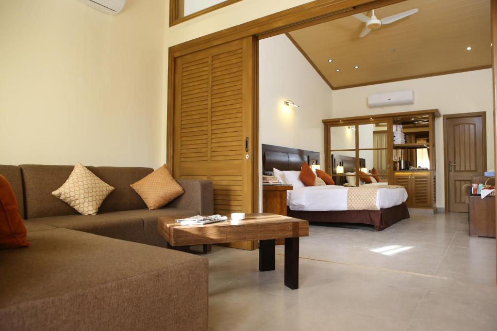 Dreamworld Resort, Hotel And Golf Course