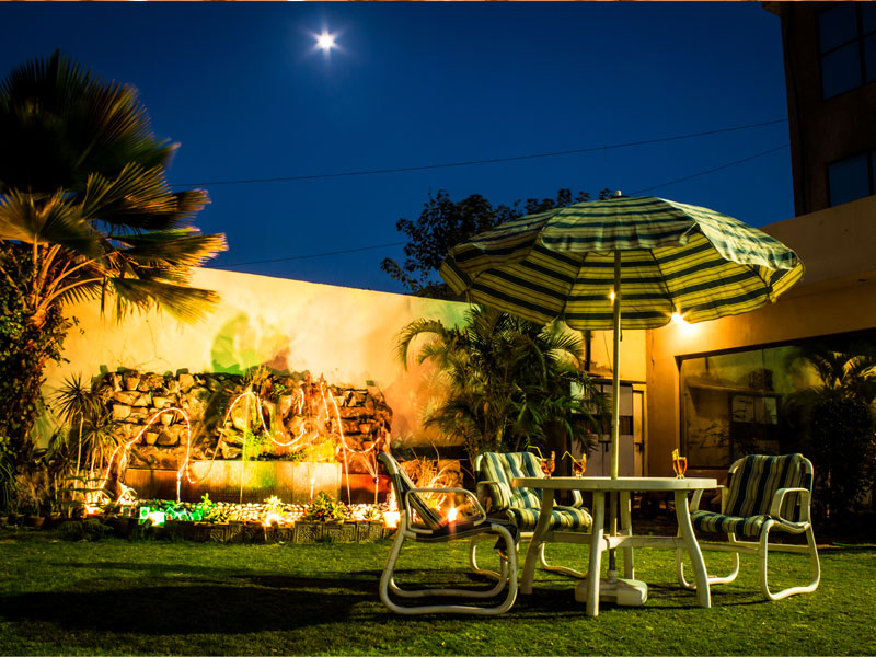Hotel Country Inn Karachi