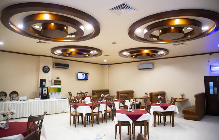 Hotel Country Inn Karachi