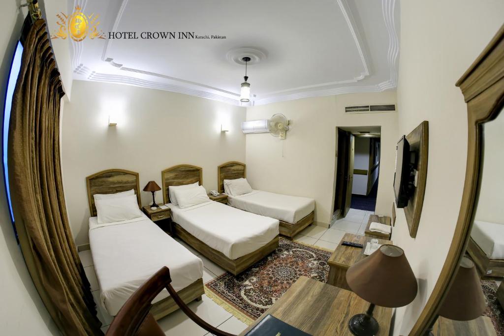 Hotel Crown Inn