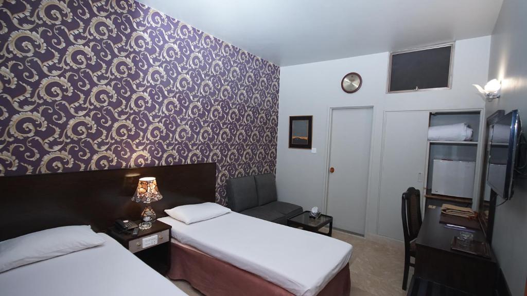 Hotel Faran Karachi