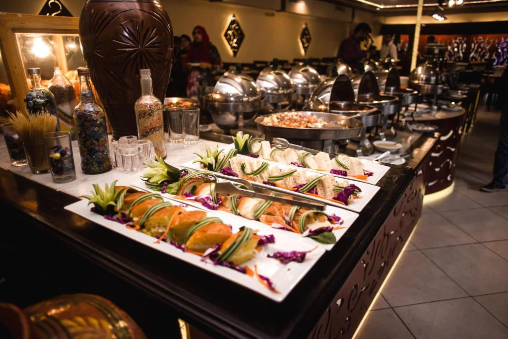 Mehran Hotel Shahrah-e-Faisal Road
