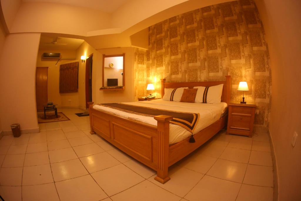 Royal Inn Hotel