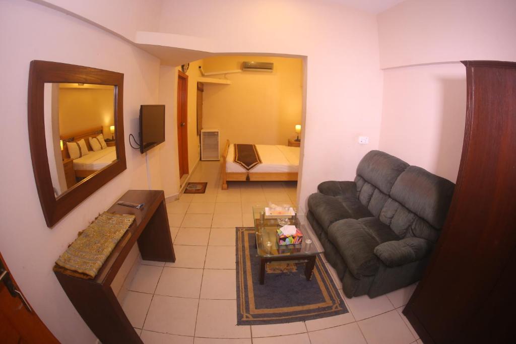 Royal Inn Hotel