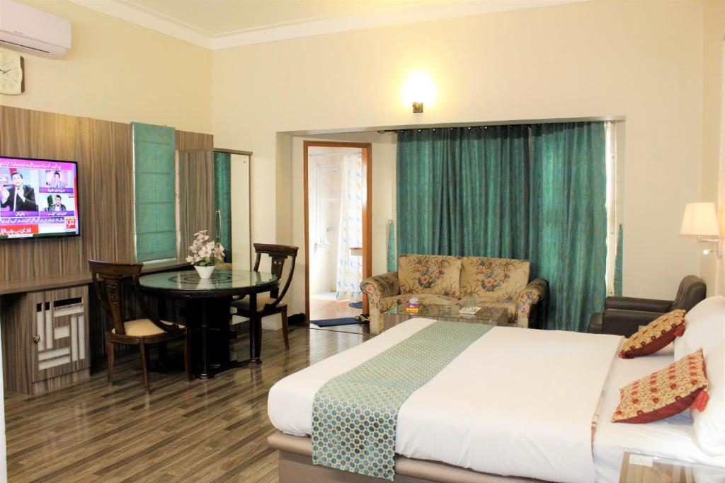 Star Guest House