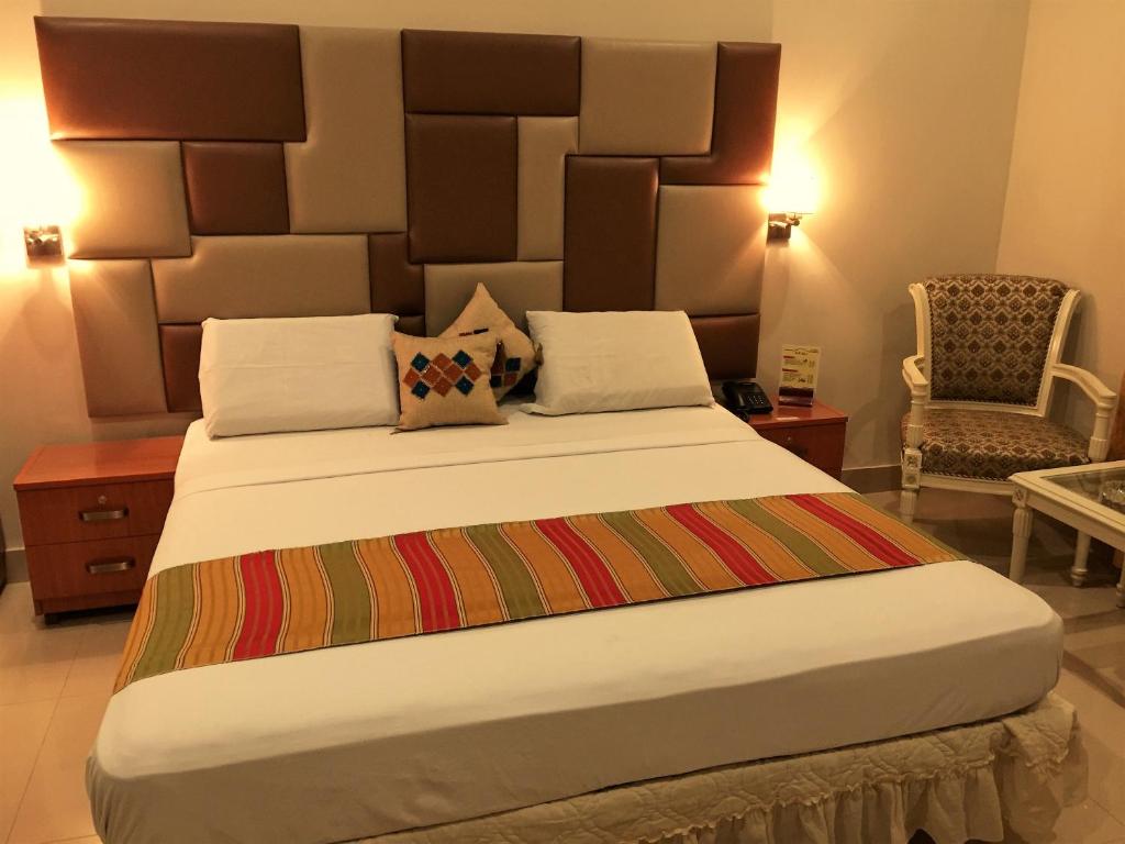 Star Guest House