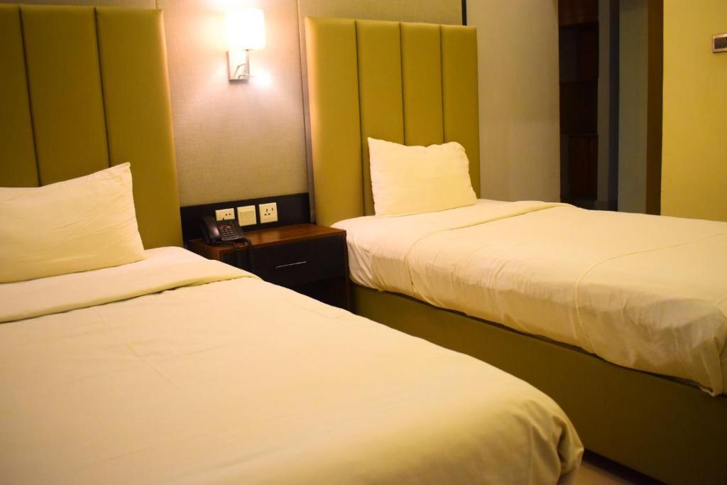 Sunset Suites