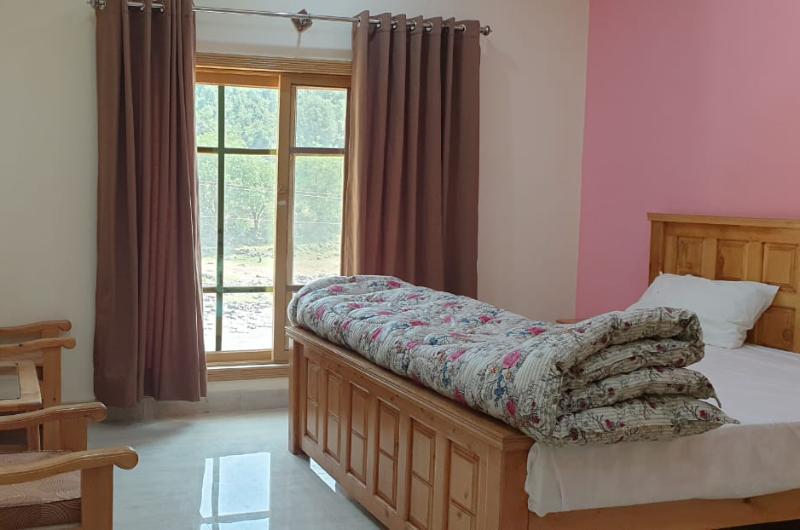 Taj hills resort keran neelum valley