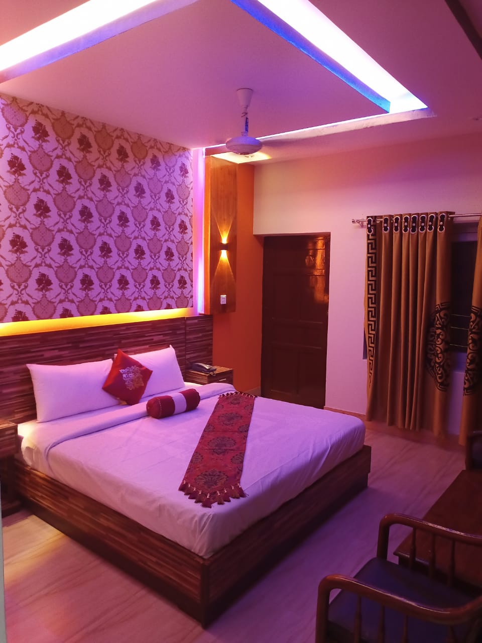 Valley Trackers Resort Keran