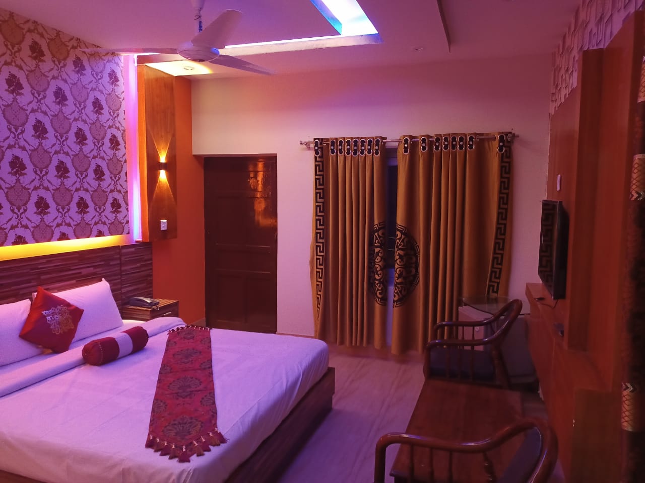 Valley Trackers Resort Keran
