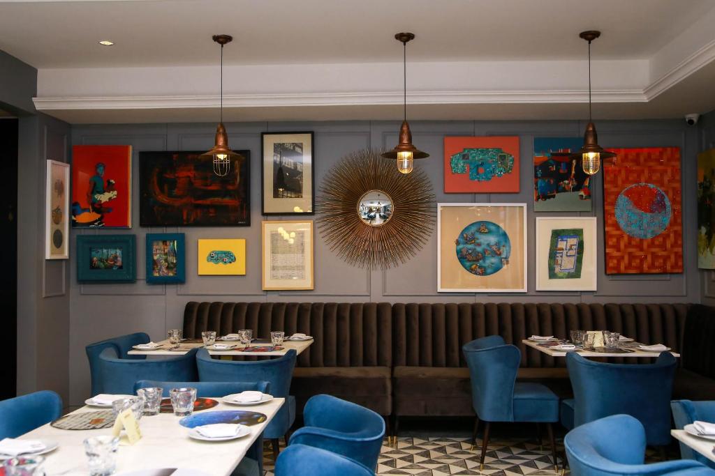 Ambiance Boutique Art Hotel