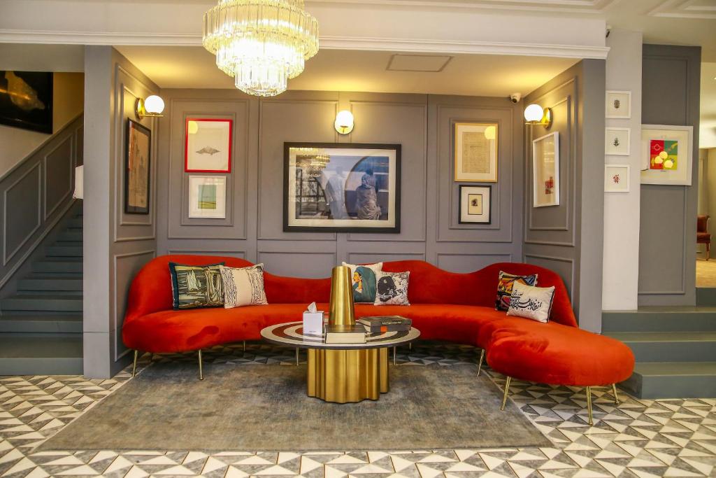Ambiance Boutique Art Hotel