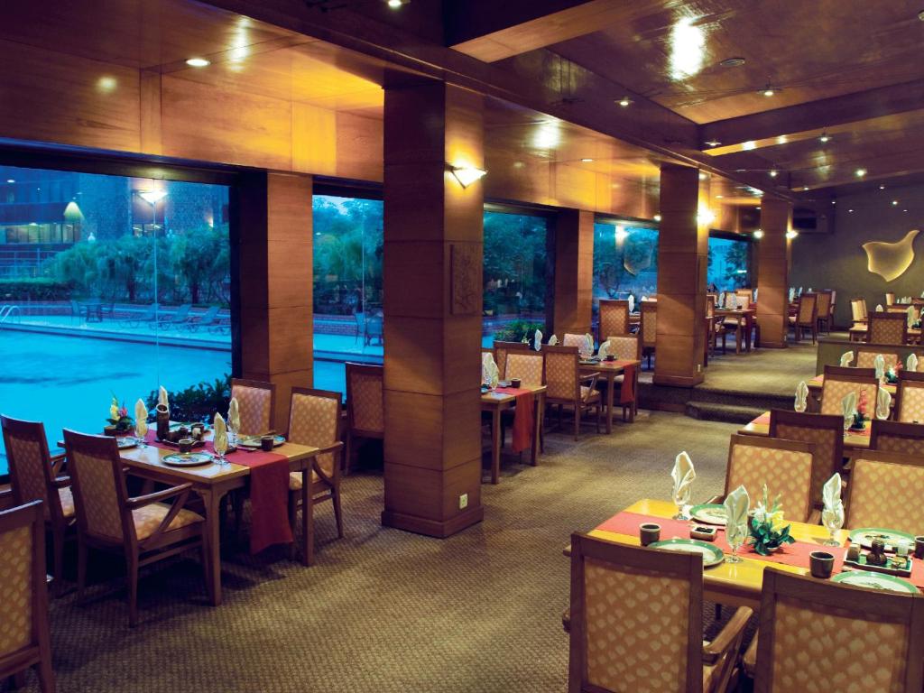 Avari Hotel
