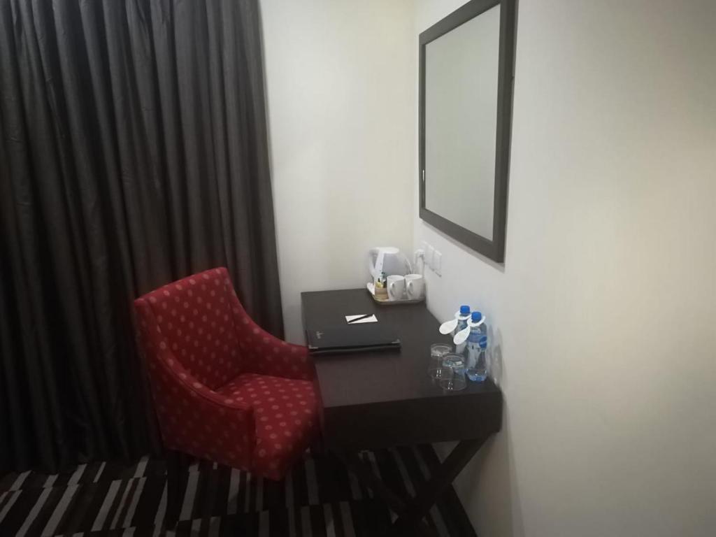 Avari Xpress Gulberg