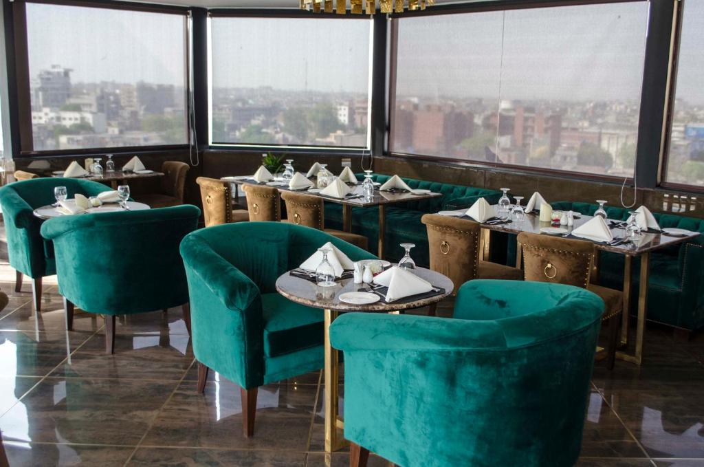 Four Points by Sheraton