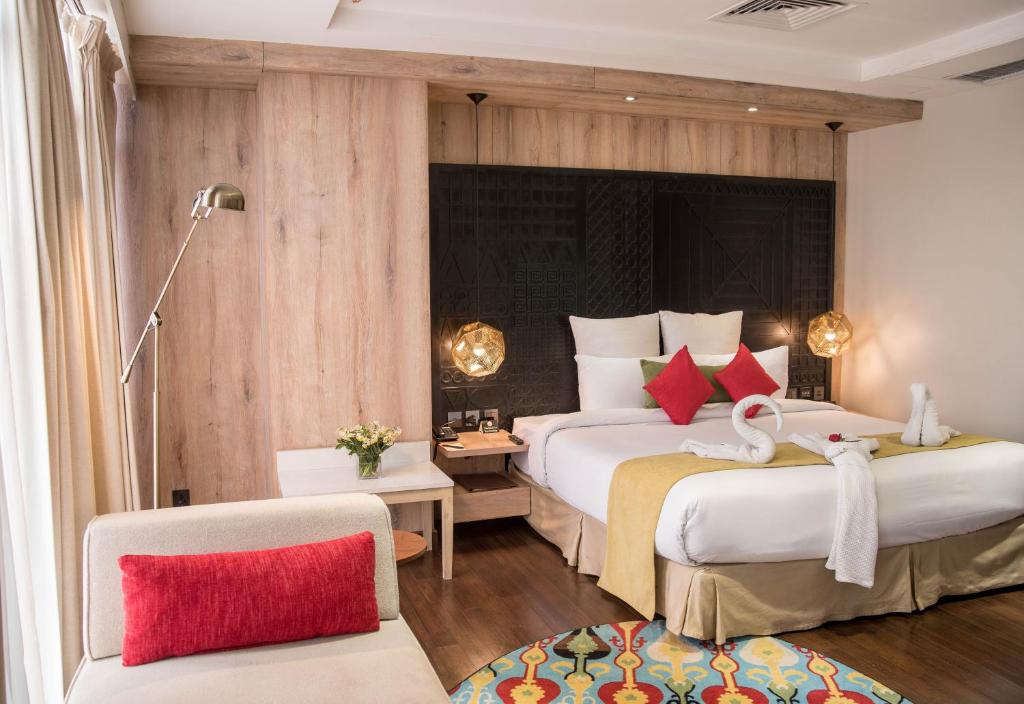 HOTEL dGATES Lahore